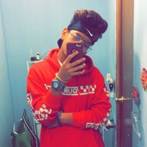 Meet your Posher, Juan